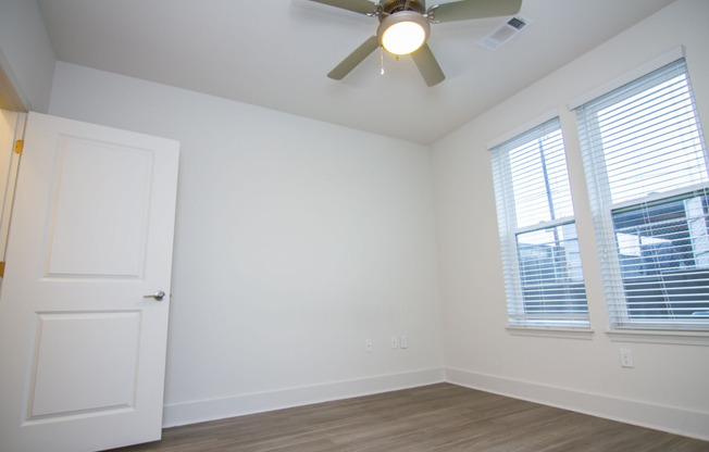2 beds, 2 baths, 1,088 sqft, $1,599