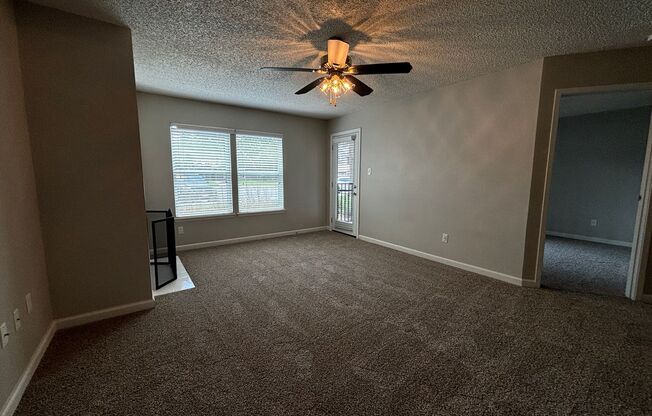 1 bed, 1 bath, 652 sqft, $1,195, Unit #1203