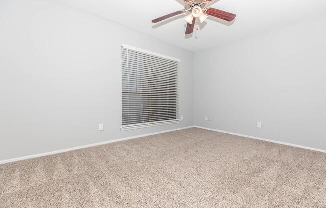 2 beds, 2 baths, 1,076 sqft, $1,220
