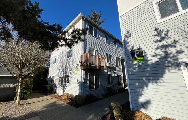 2 beds, 1.5 baths, $1,649, Unit #40