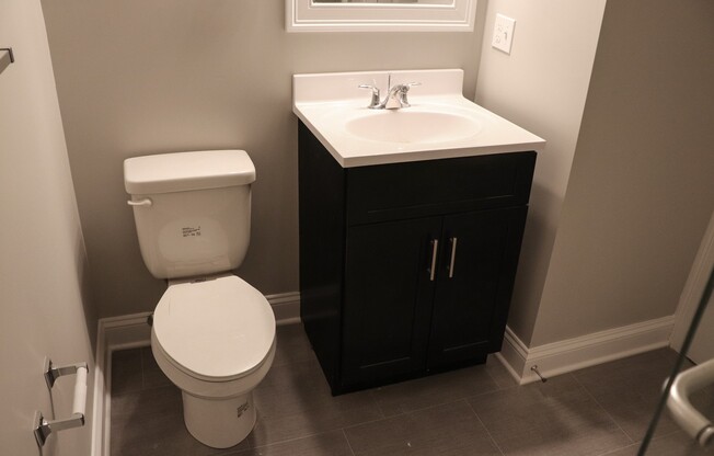 2 beds, 1.5 baths, $2,695, Unit 2-1