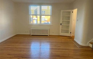 3 beds, 1 bath, $3,800