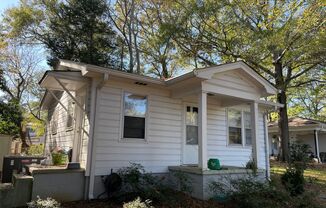 Cozy 1BR Normaltown Home