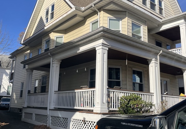62 SEYMOUR AVE