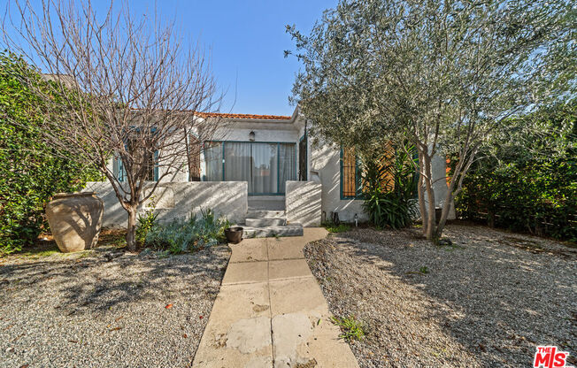 2826 SOMERSET DR