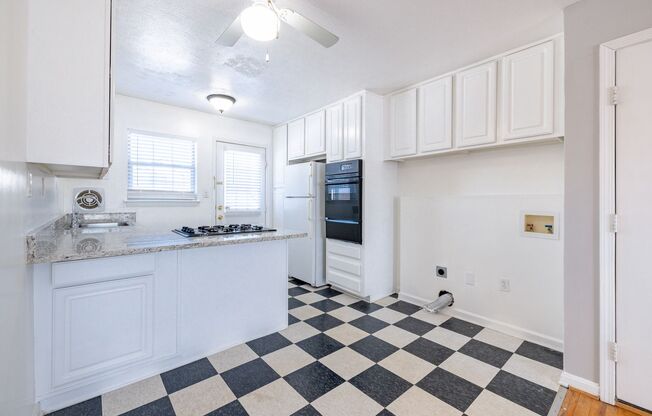 2 beds, 1 bath, $1,355.95, Unit 10