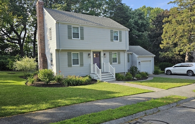 3 HIAWATHA RD