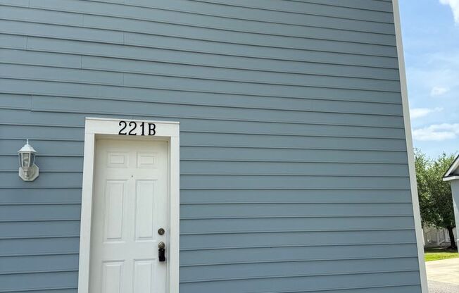 221 Eastpark Drive, Unit B, Celebration