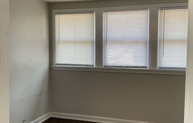 2 beds, 2 baths, $1,800