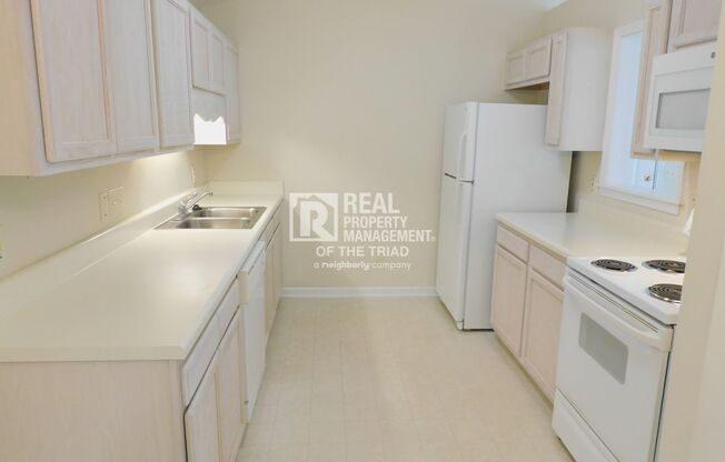 2 beds, 2 baths, $1,225