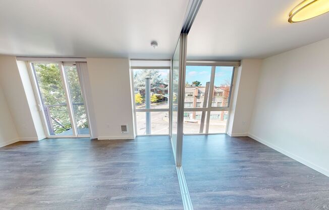 1 bed, 1 bath, 385 sqft, $1,695, Unit 513