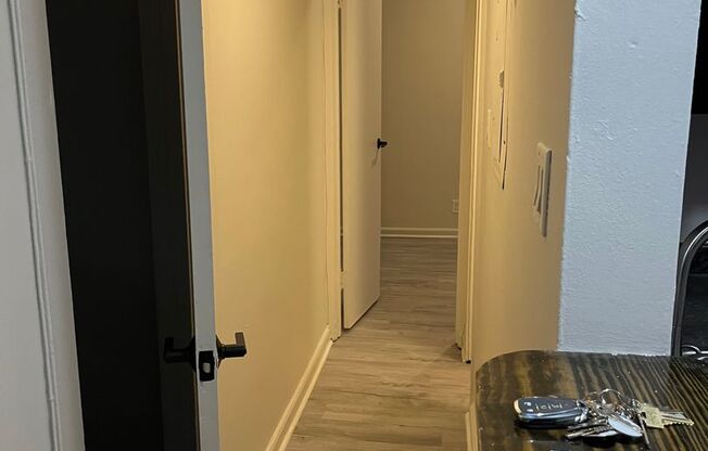 1 bed, 1 bath, 520 sqft, $1,025, Unit 108