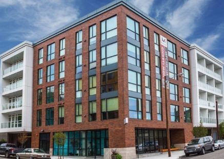 Sensational Slabtown-Modern & Sleek 1 Bed Ready Early June!