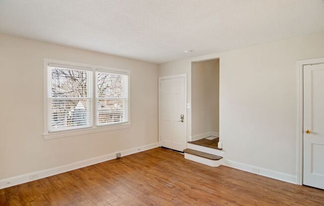 Spacious 1 Bedroom Duplex in Trinity Park, blocks from Duke! - Renovated & Pet Friendly