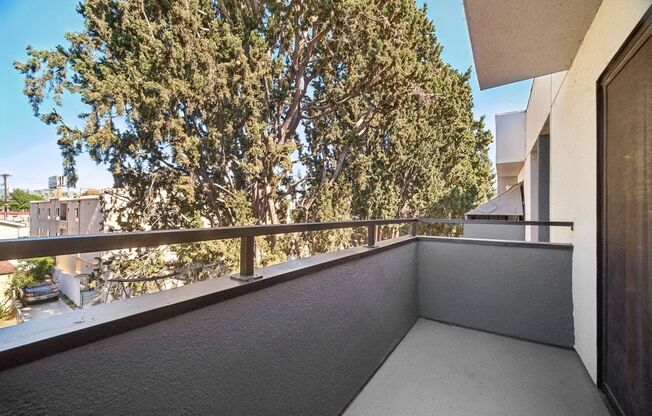 2 beds, 2 baths, 905 sqft, $1,948, Unit 103