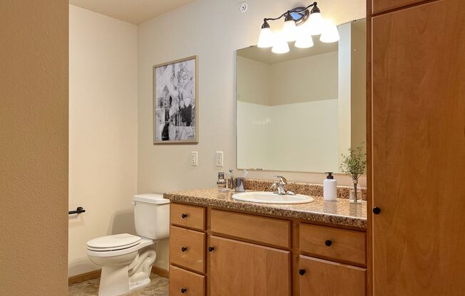 2 beds, 2 baths, 1,325 sqft, $1,560, Unit ML 520-06