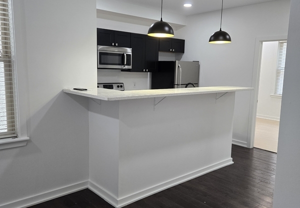 1407 N 15 ST
