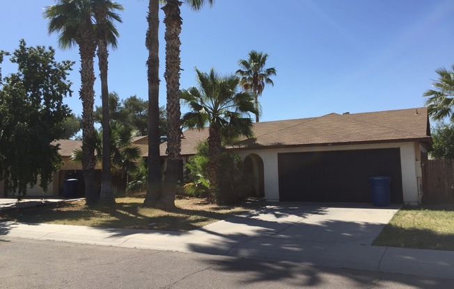 Chandler 3 Bed 2 Bath Single Story Home with Private Pool