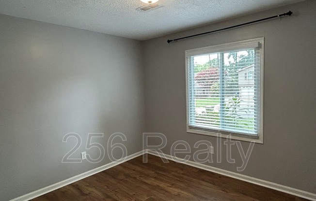 3 beds, 2 baths, 1,575 sqft, $1,750