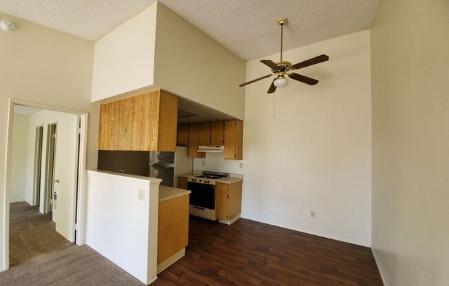 1 bed, 1 bath, 660 sqft, $1,800, Unit 64