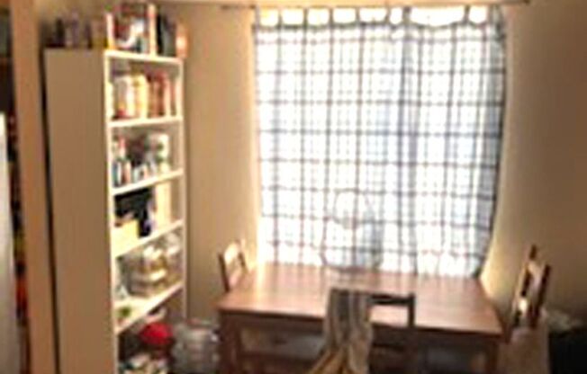 4511 Ave B (LO)