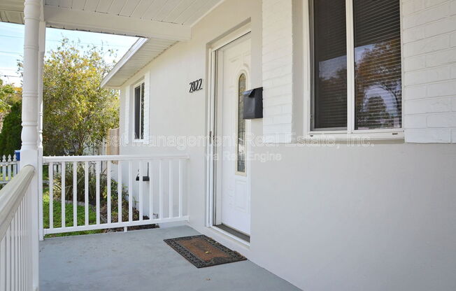 2822 37 AVE N
