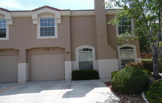 Stone Canyon - 3 bedroom townhome