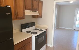 2 beds, 2 baths, 1,304 sqft, $1,300, Unit 1