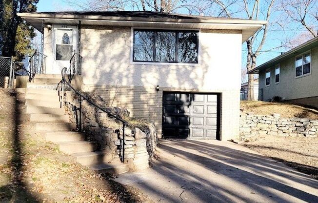 Charming Saint Paul Home in Saint Paul nicely updated 5-bed 2-bath