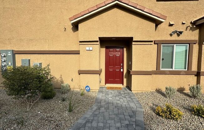 Beautiful NEW BUILT 2 Bedroom 2 Bath Townhouse!!! Property Won't Last Long!!!