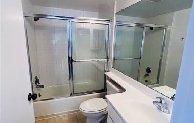 Studio, 1 bath, 500 sqft, $2,095, Unit 305