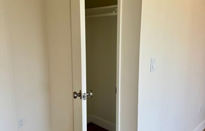 2 beds, 2 baths, 1,039 sqft, $2,795, Unit #51