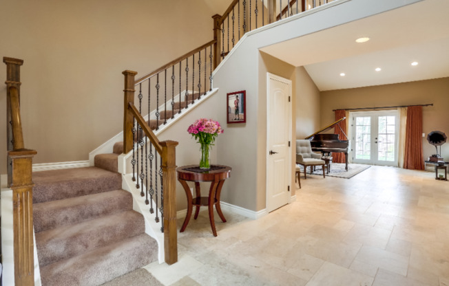 6186 SAINT THERESE WAY
