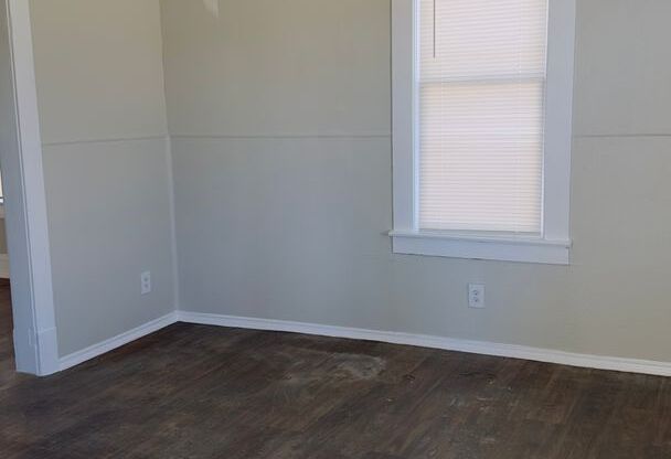1217 Clinton Ave., Ft. Worth TX 76164