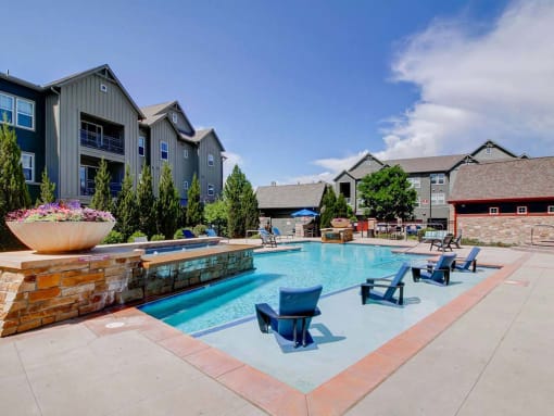 Outdoor Swimming Pool at Berkshire Aspen Grove Apartments, Littleton, Colorado