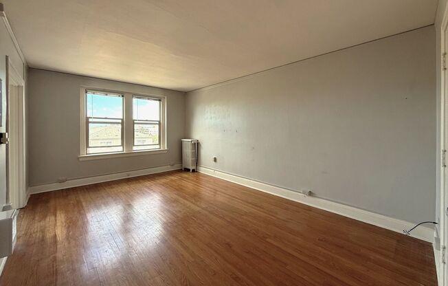 Studio, 1 bath, 460 sqft, $1,525, Unit 307