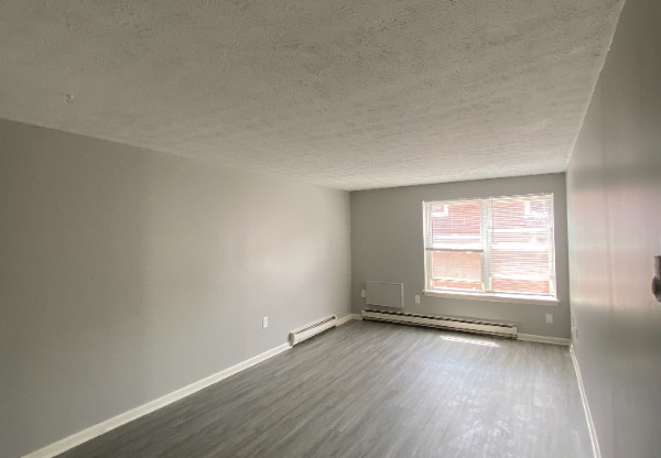 412 FRANKLIN AVE