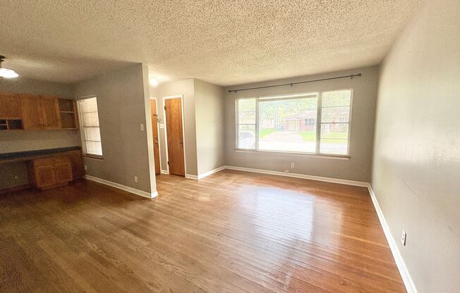 1408 Bluebonnet
