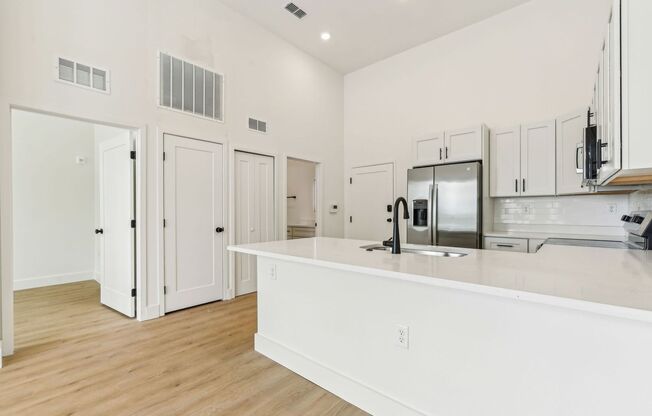 2 beds, 2 baths, 803 sqft, $1,995, Unit 106