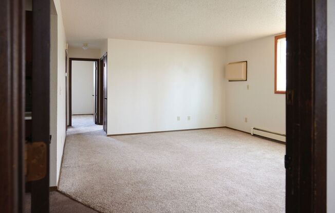 2 beds, 1 bath, 1,000 sqft, $1,000, Unit Unit 3