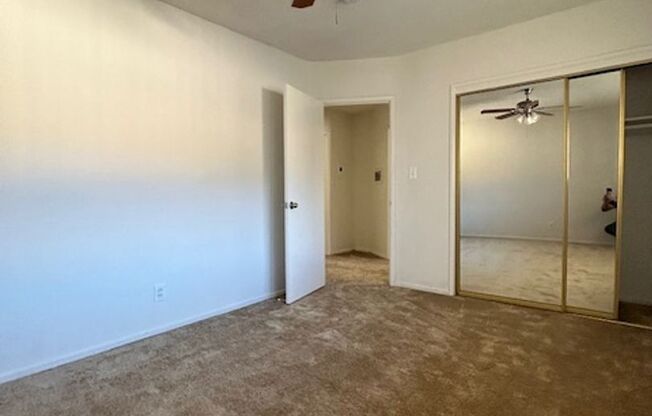 2 beds, 1 bath, $2,350, Unit E