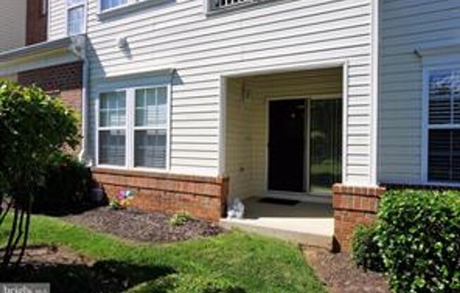 **AVAILABLE 6/1/2024**  Well-kept Ground level condo available in Forest Hill, MD!