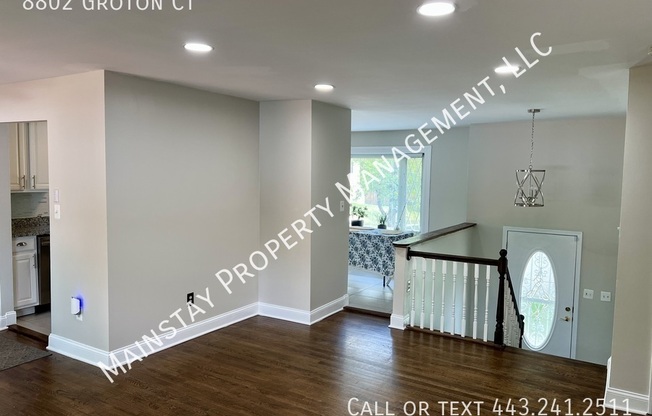 8802 GROTON CT
