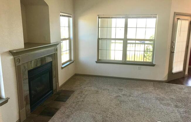 2 beds, 2 baths, 1,171 sqft, $1,950, Unit UNIT 11207