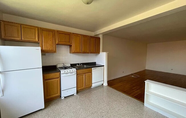 74 10 35 AVE