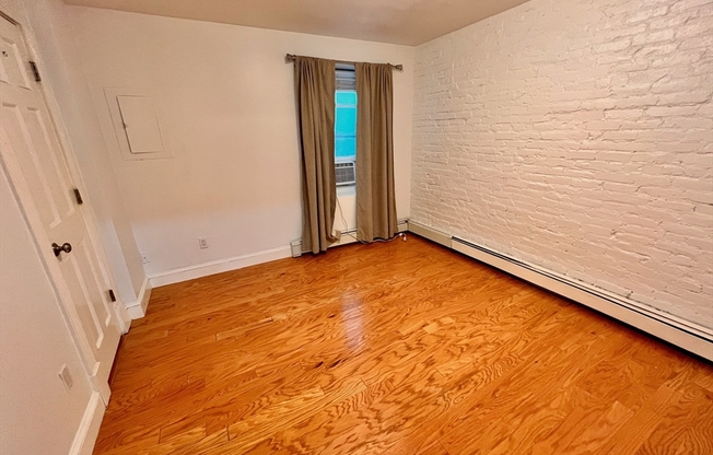 1 bed, 1 bath, 550 sqft, $2,395, Unit 53