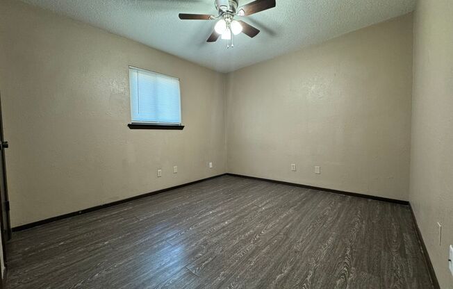 2 beds, 1 bath, 800 sqft, $675, Unit 41