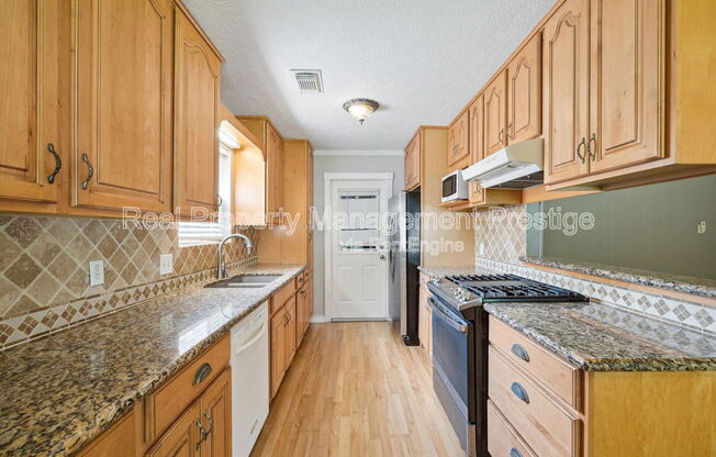 1708 E BAKER RD