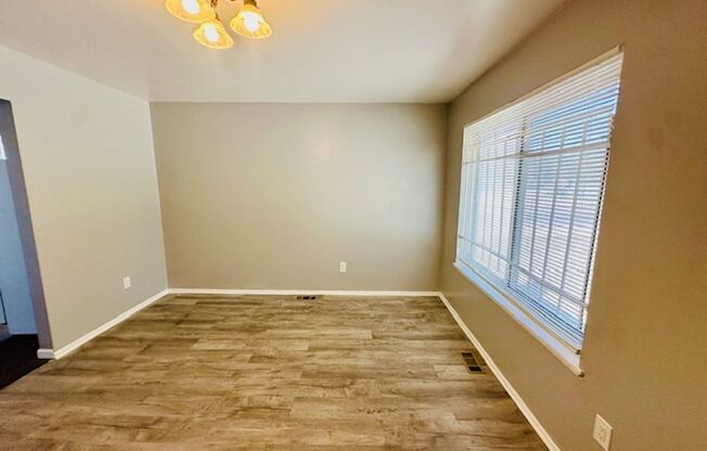 8936 Schaefer Duplex
