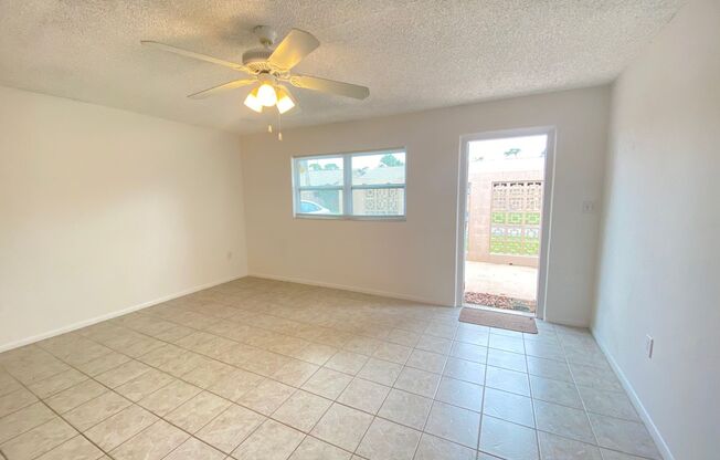 1 bed, 1 bath, $1,250